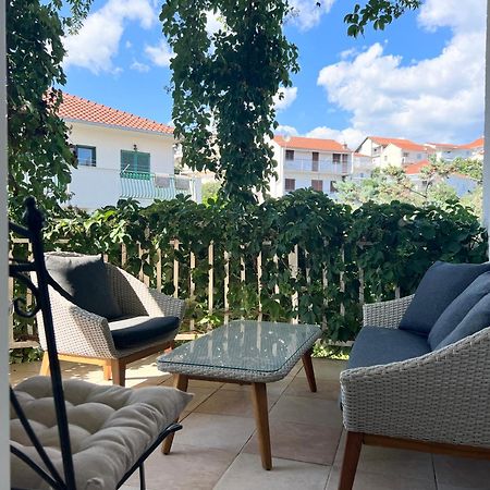 D.O.O. Yury Apartment تروغير المظهر الخارجي الصورة