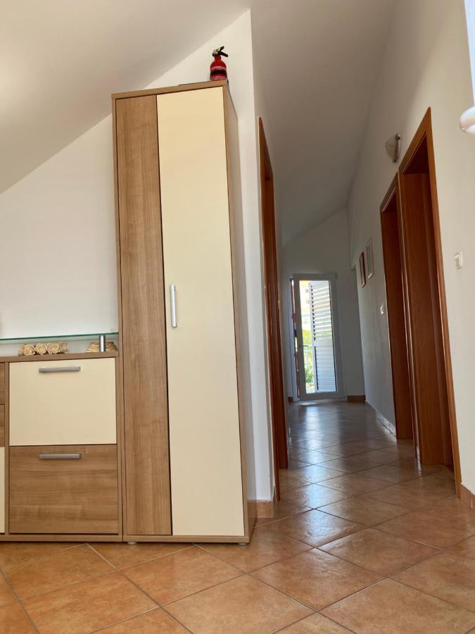 D.O.O. Yury Apartment تروغير المظهر الخارجي الصورة