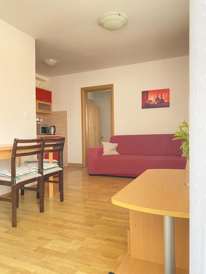 D.O.O. Yury Apartment تروغير المظهر الخارجي الصورة