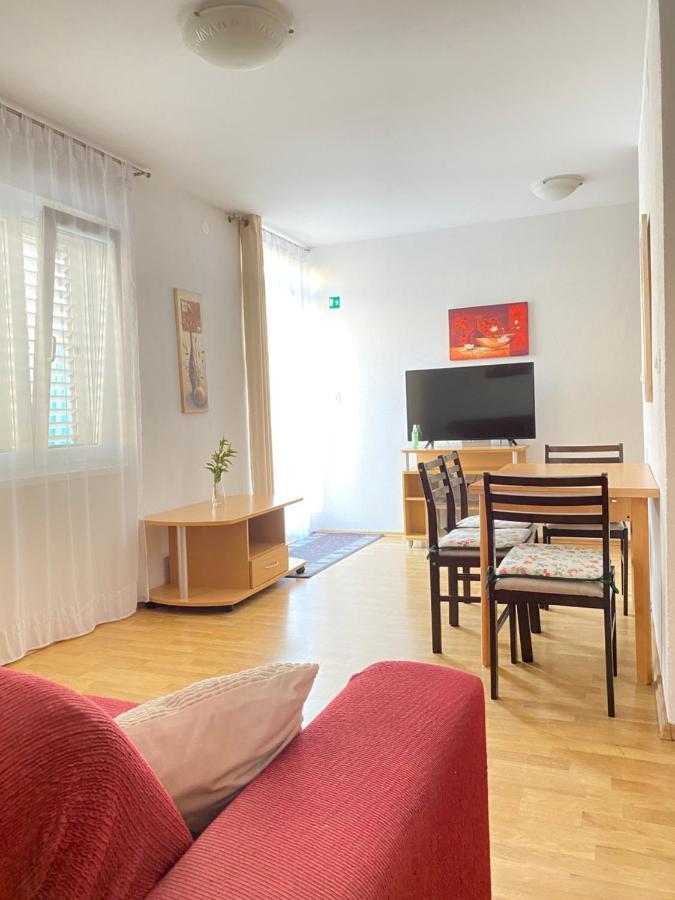 D.O.O. Yury Apartment تروغير المظهر الخارجي الصورة