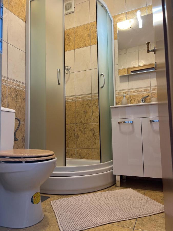 D.O.O. Yury Apartment تروغير المظهر الخارجي الصورة