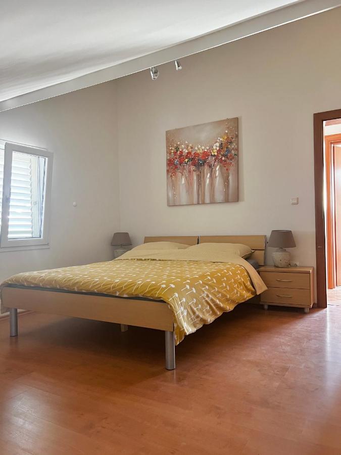 D.O.O. Yury Apartment تروغير المظهر الخارجي الصورة