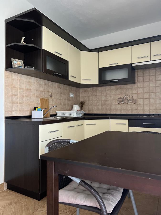 D.O.O. Yury Apartment تروغير المظهر الخارجي الصورة