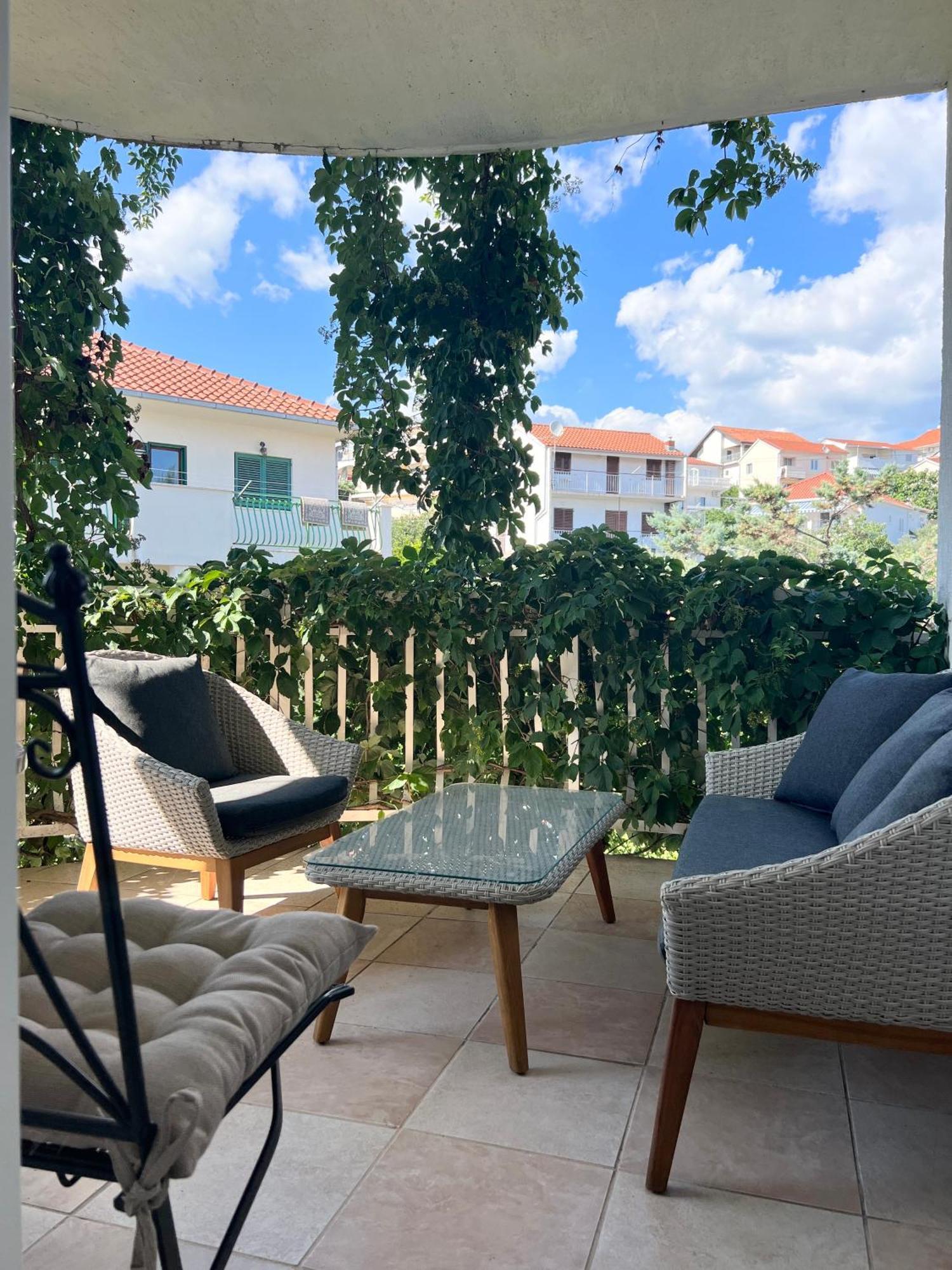 D.O.O. Yury Apartment تروغير المظهر الخارجي الصورة