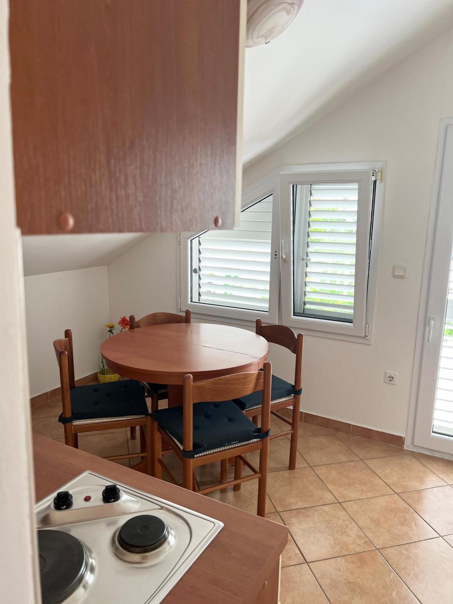 D.O.O. Yury Apartment تروغير المظهر الخارجي الصورة