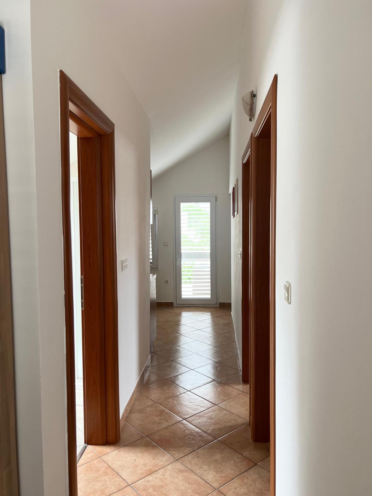D.O.O. Yury Apartment تروغير المظهر الخارجي الصورة